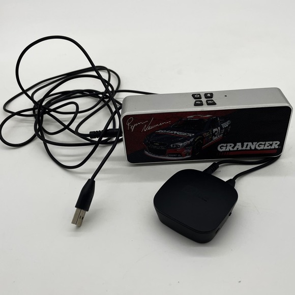 Grainger Bluetooth Speaker Ryan Newman #31 NASCAR Racing USB Charging Cables - Picture 5 of 6